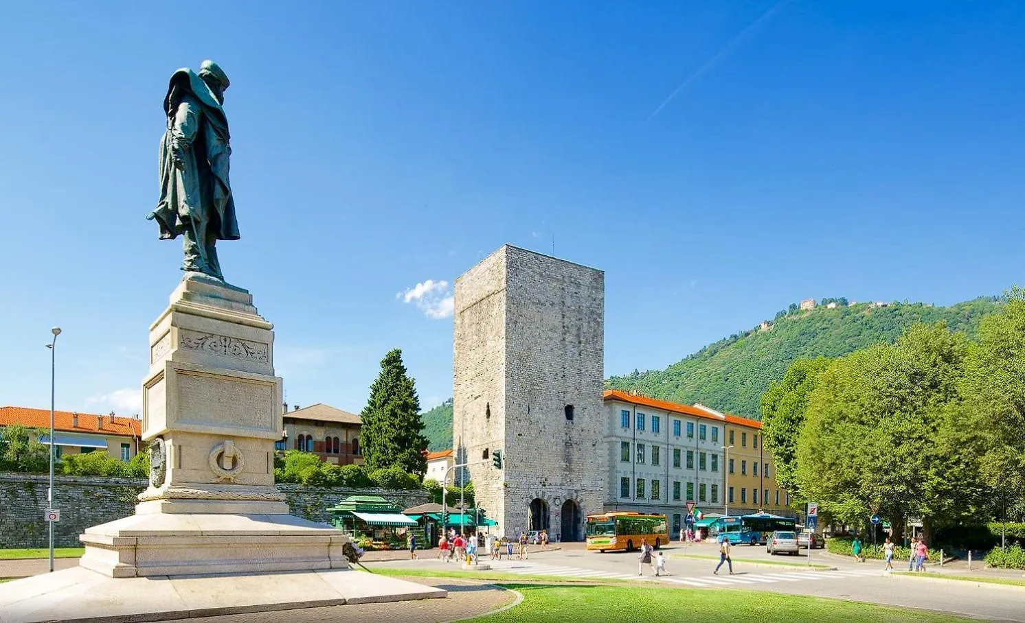 Villa Scalabrini Como 0*,